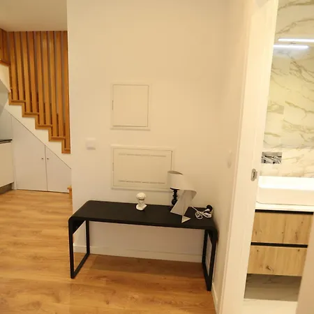 63 Letter Sanches Apartment