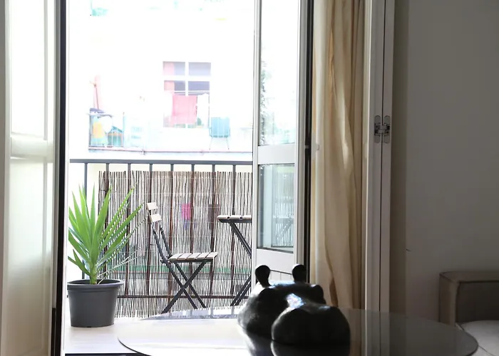 63 Letter - Sun-filled & Quiet With Elevator Access *