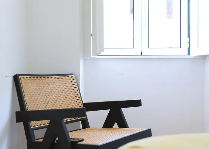 شقة 63 Letter - Sun-filled & Quiet With Elevator Access Lisboa